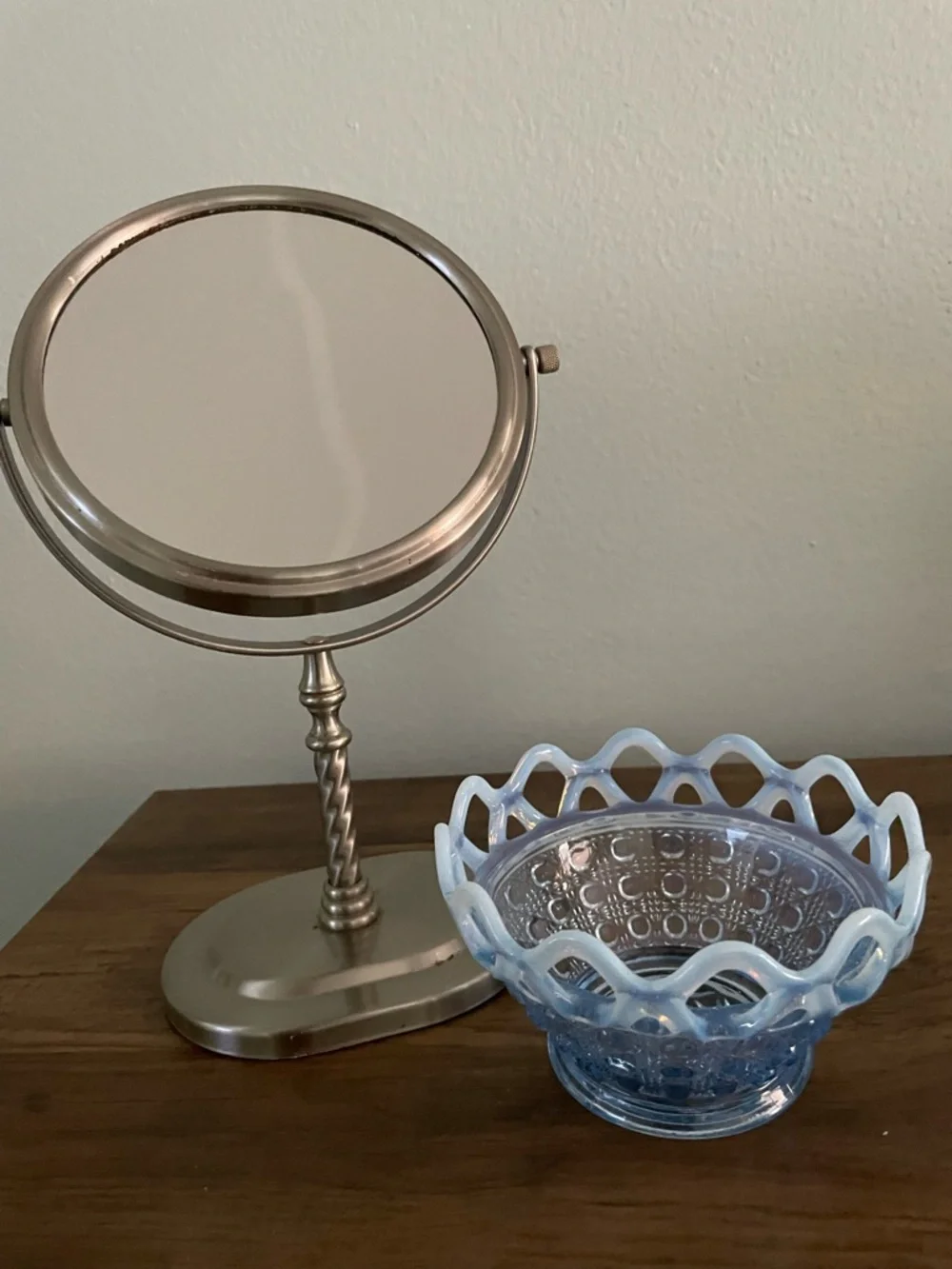 Brass Finish Double-Sided Vanity Mirror - Silver With Blue Lace Bowl